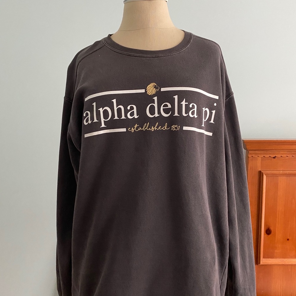 ADPi crewneck
